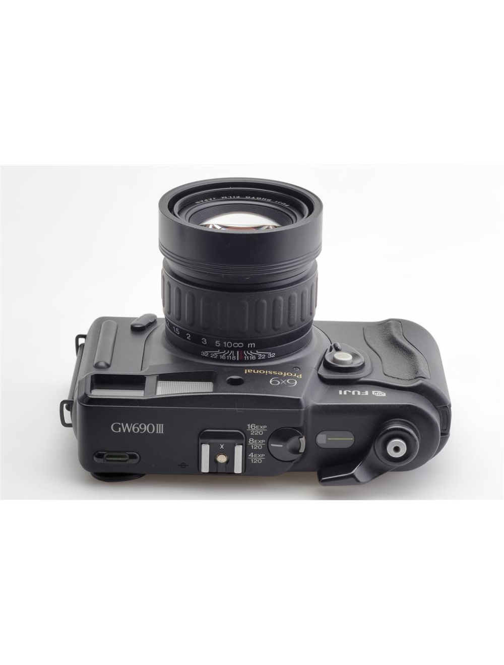 Fuji GW690 III Professional 6x9cm Rangefinder w. 3.5/90mm | JO GEIER