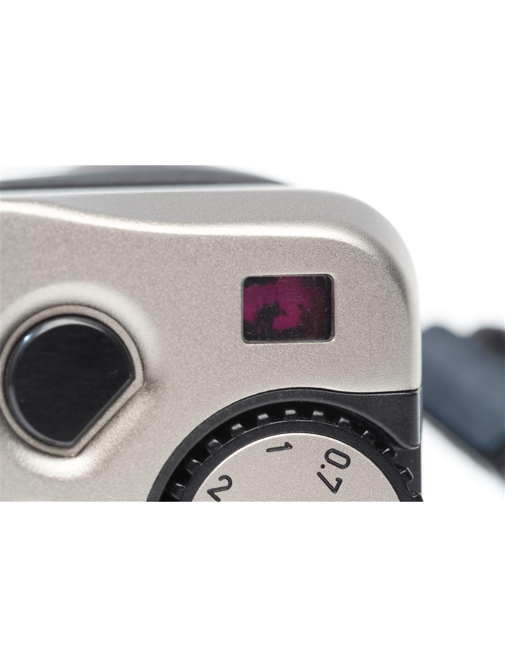 Contax TVS w. Carl Zeiss Vario Sonnar 3.5-6.5/28-56mm T* | JO GEIER
