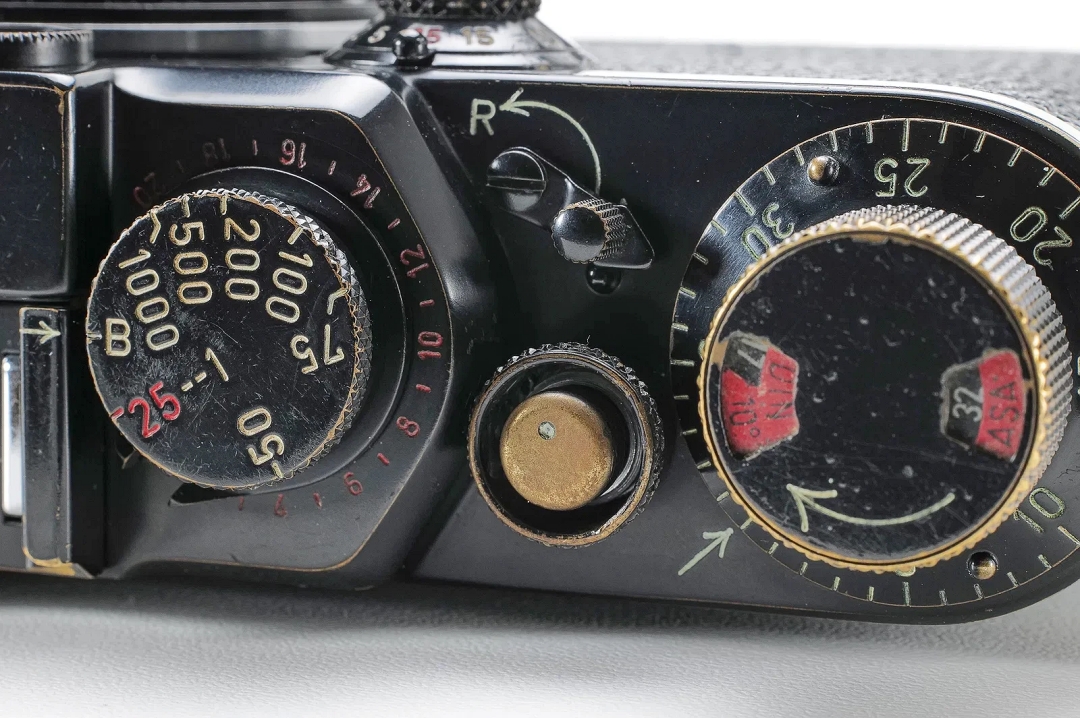 Leica IIIf Swedish Army