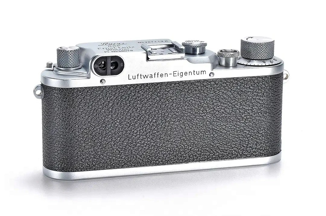 Leica IIIc 'Luftwaffen-Eigentum'
