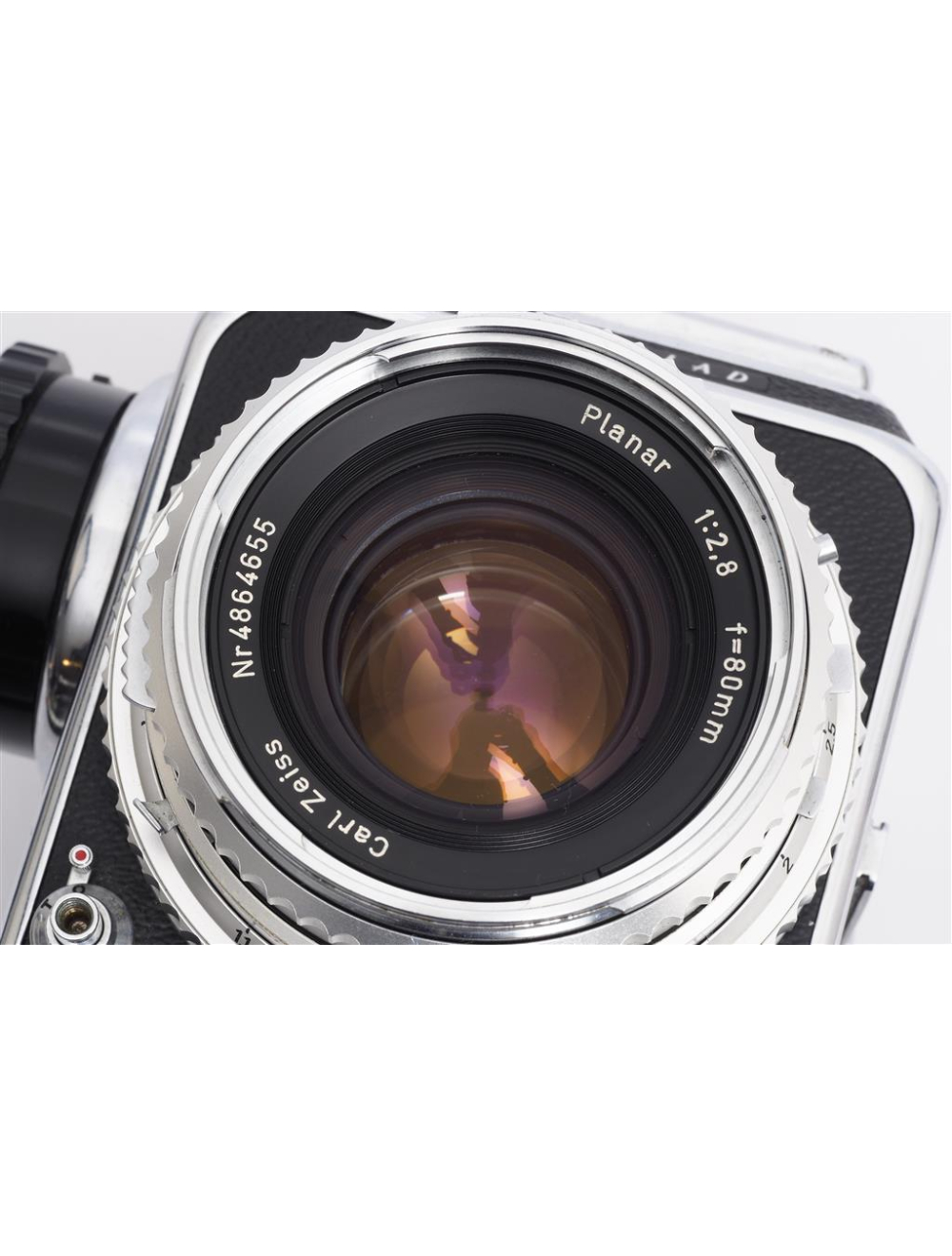 Hasselblad 500 C Chrome w. Planar 2.8/80mm & Magazine Outfit | JO Hasselblad 500 C Chrome w. Planar 2.8/80mm & Magazine Outfit | JO