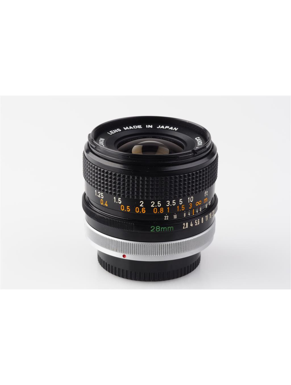 Canon FD 2.8/28mm S.C. w. Hood Canon BW-55B #307505 | JO GEIER