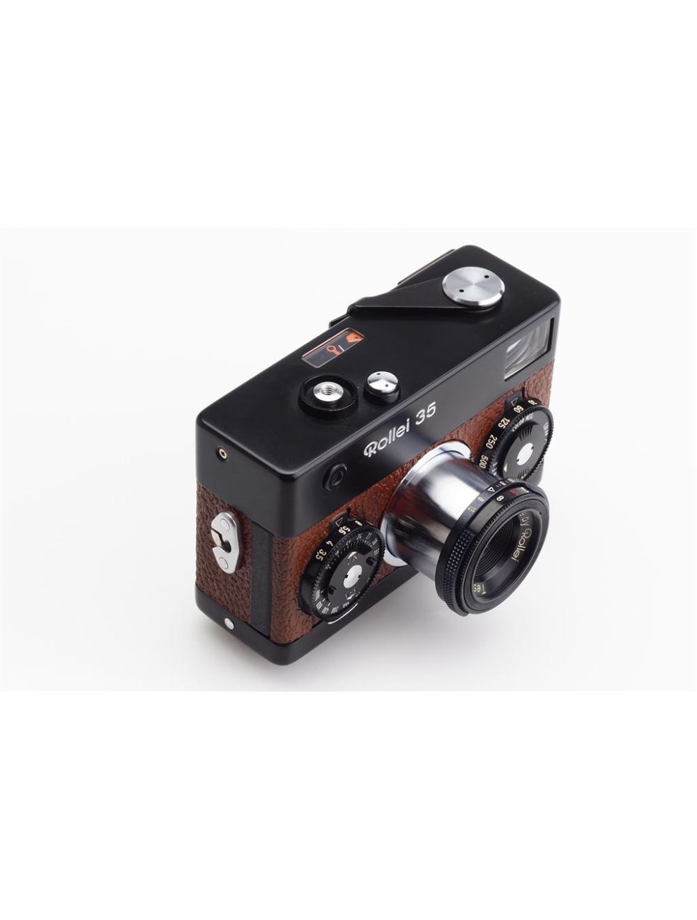 Rollei 35 Black Brown w. Tessar 3.5/40mm Made in Singapore | JO GEIER