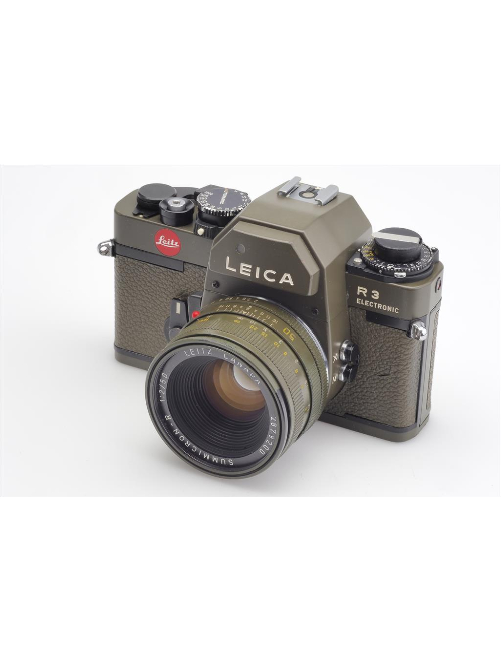 Leitz Leica R3 Electronic Safari w. 2/50mm Summicron-R | JO GEIER