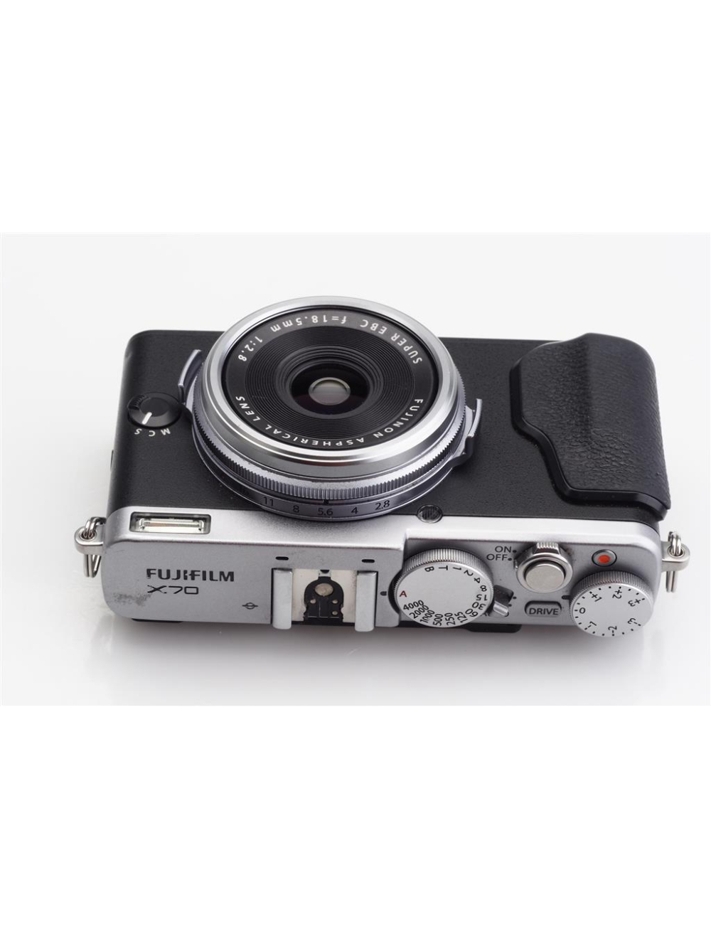 Fujifilm Fuji X70 w. 2.8/18.5mm Super EBC & Box | JO GEIER