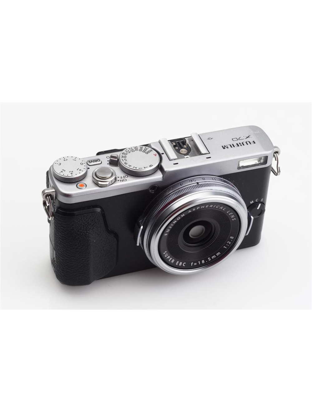 Fujifilm Fuji X70 w. 2.8/18.5mm Super EBC & Box | JO GEIER
