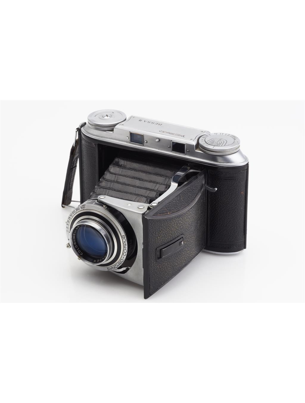 Voigtländer Bessa II w. Color-Heliar 3.5/105mm & Case | JO GEIER