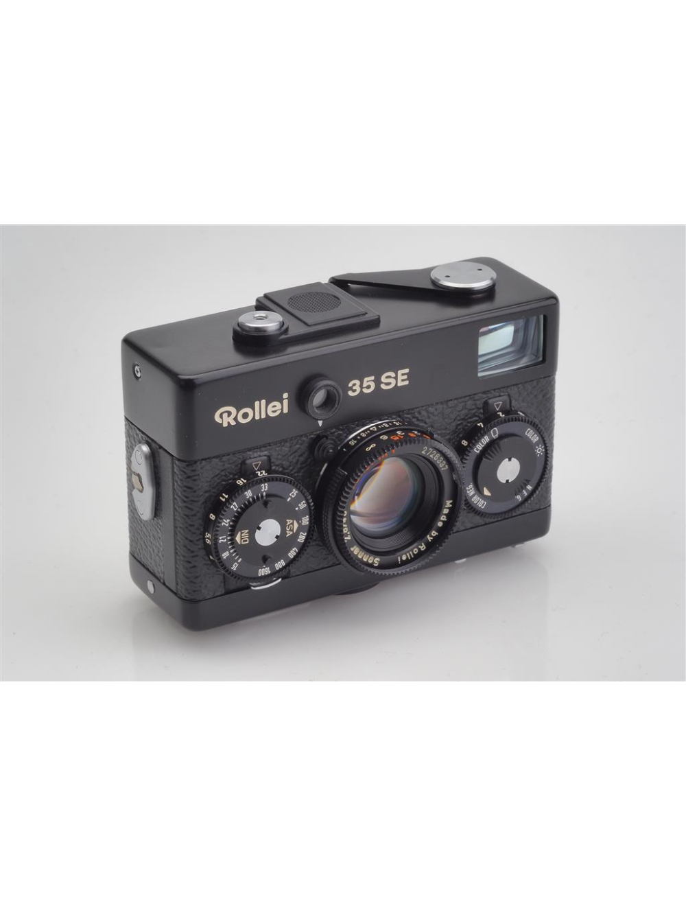 Rollei 35 35SE Black w. HFT Sonnar 2.8/40mm | JO GEIER