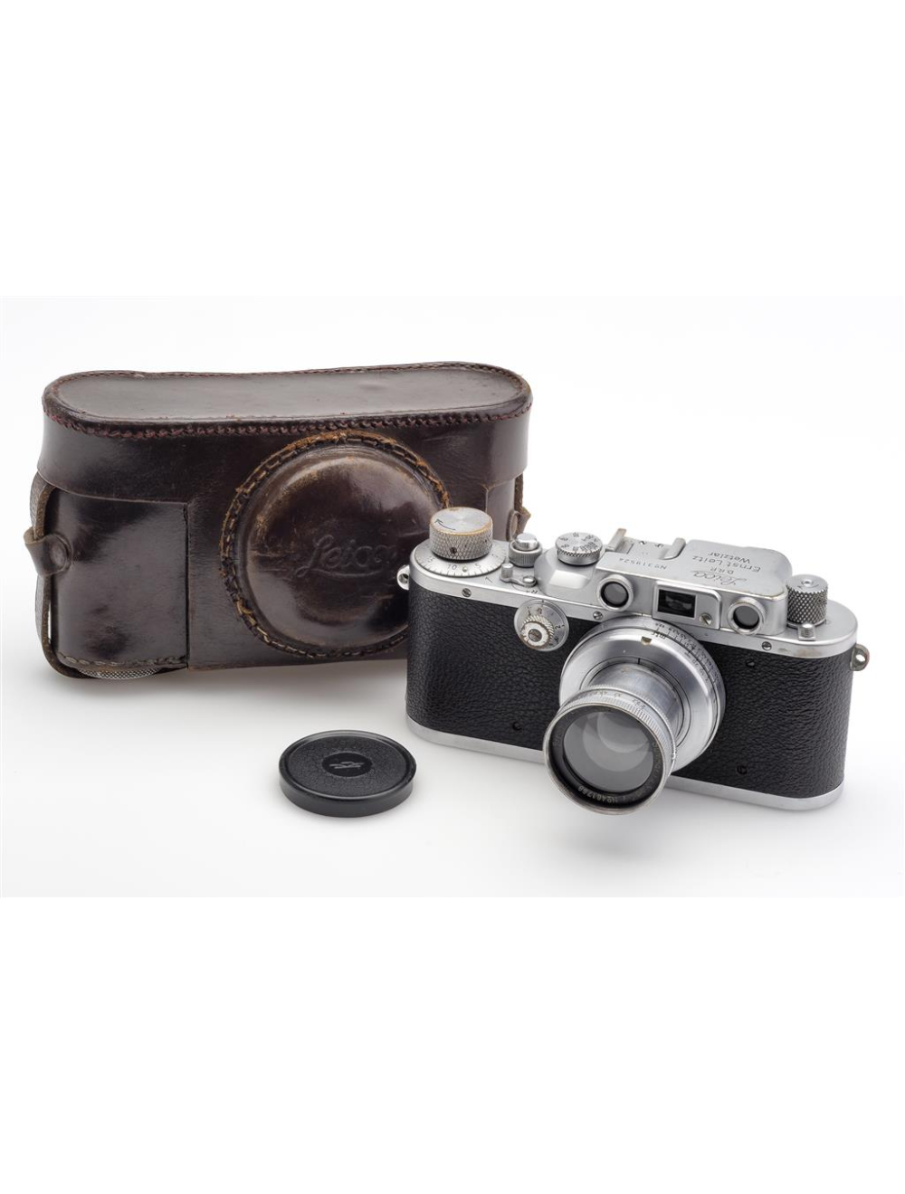Leitz Leica IIIb #319524 w. Summar 2/5cm #481768 & Case | JO GEIER