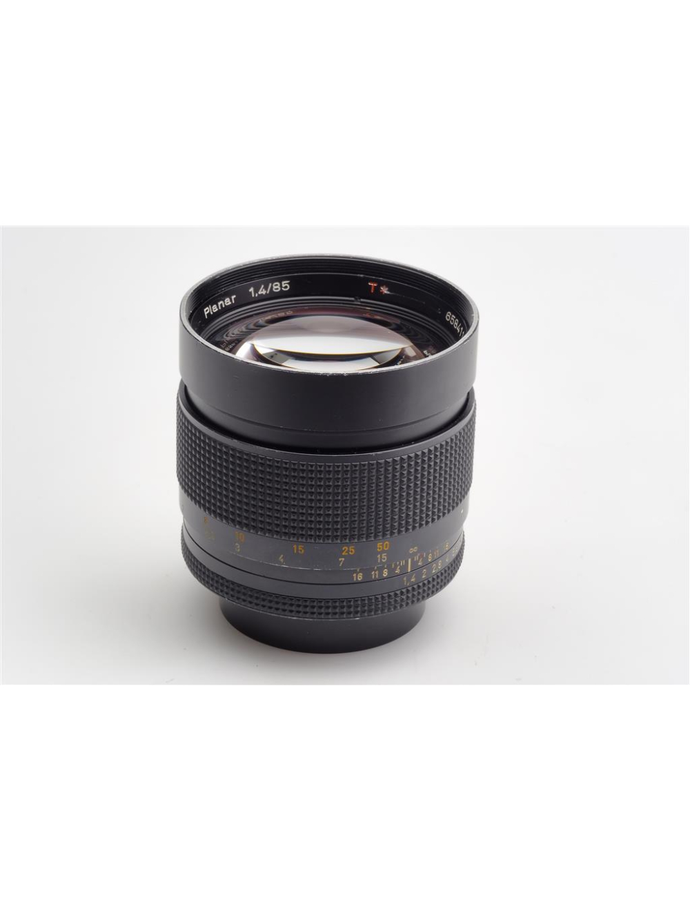 Carl Zeiss f. Contax / Yashica Planar 1.4/85mm T* w. Box | JO GEIER