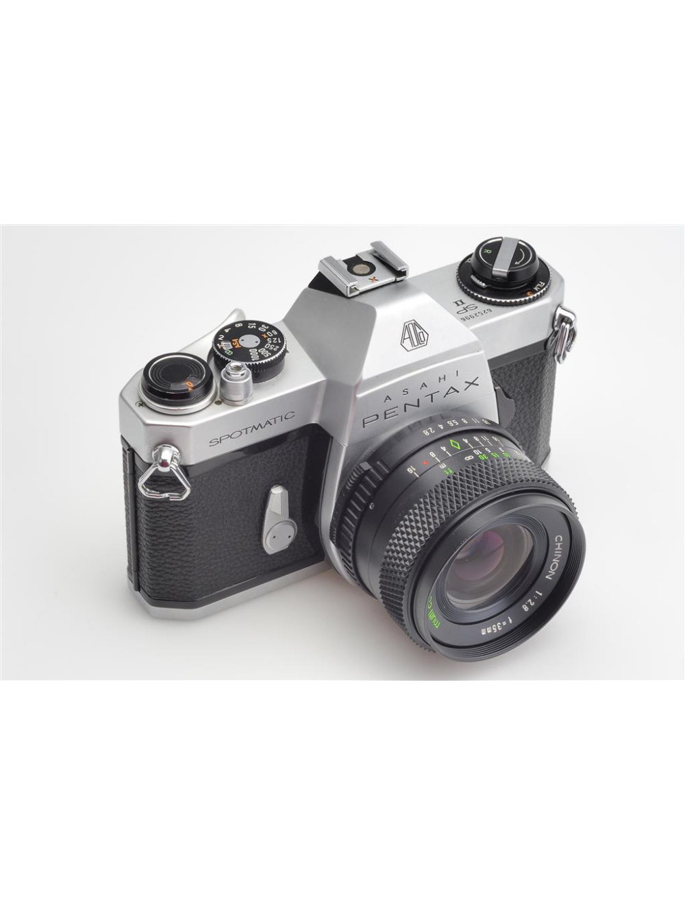 Asahi Pentax Spotmatic SP II Chrome w. 2.8/35mm Chinon | JO GEIER