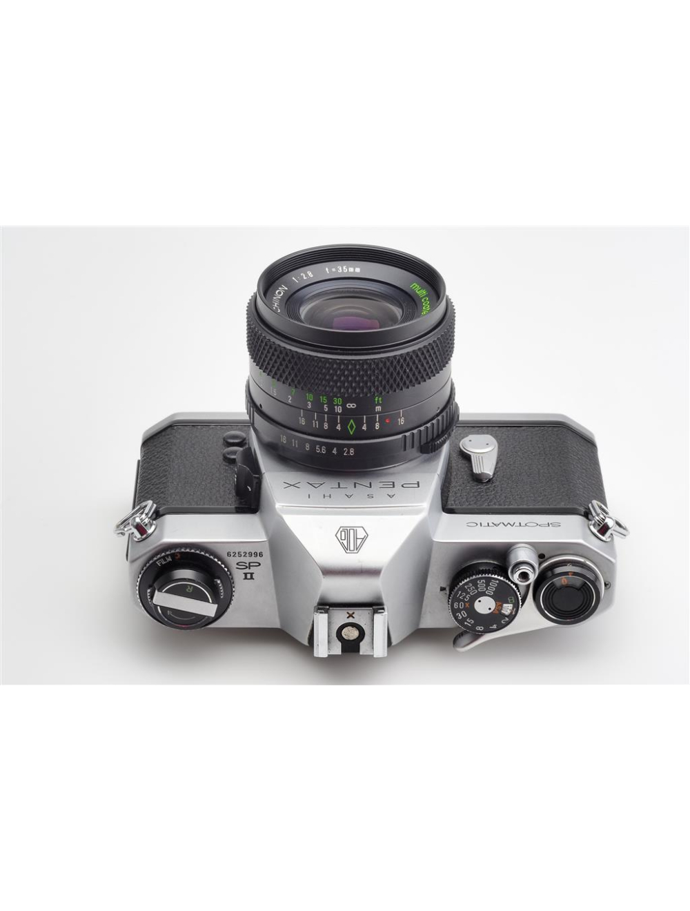 Asahi Pentax Spotmatic SP II Chrome w. 2.8/35mm Chinon | JO GEIER