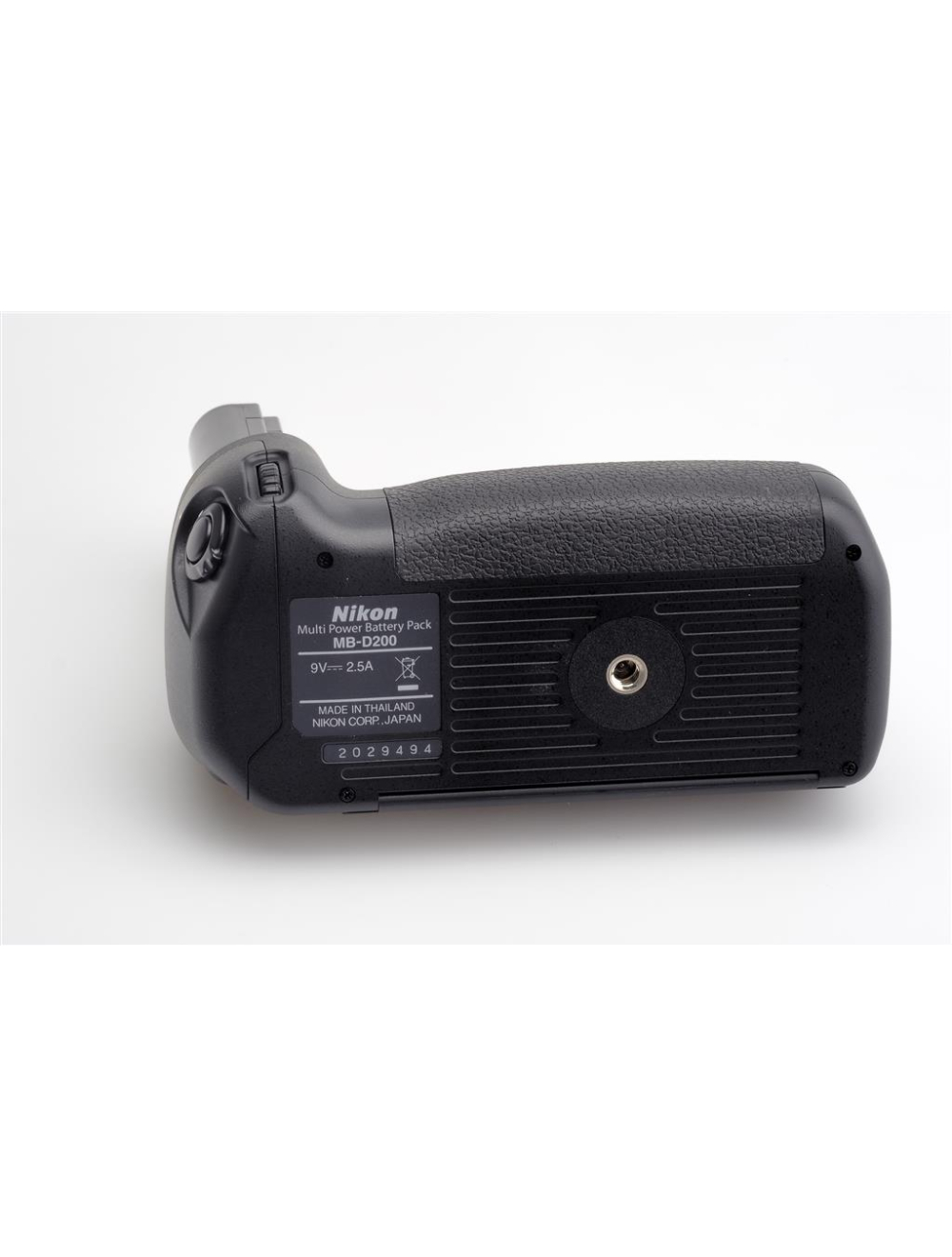 Nikon MB-D200 Battery Pack f. D200 #2029494 | JO GEIER