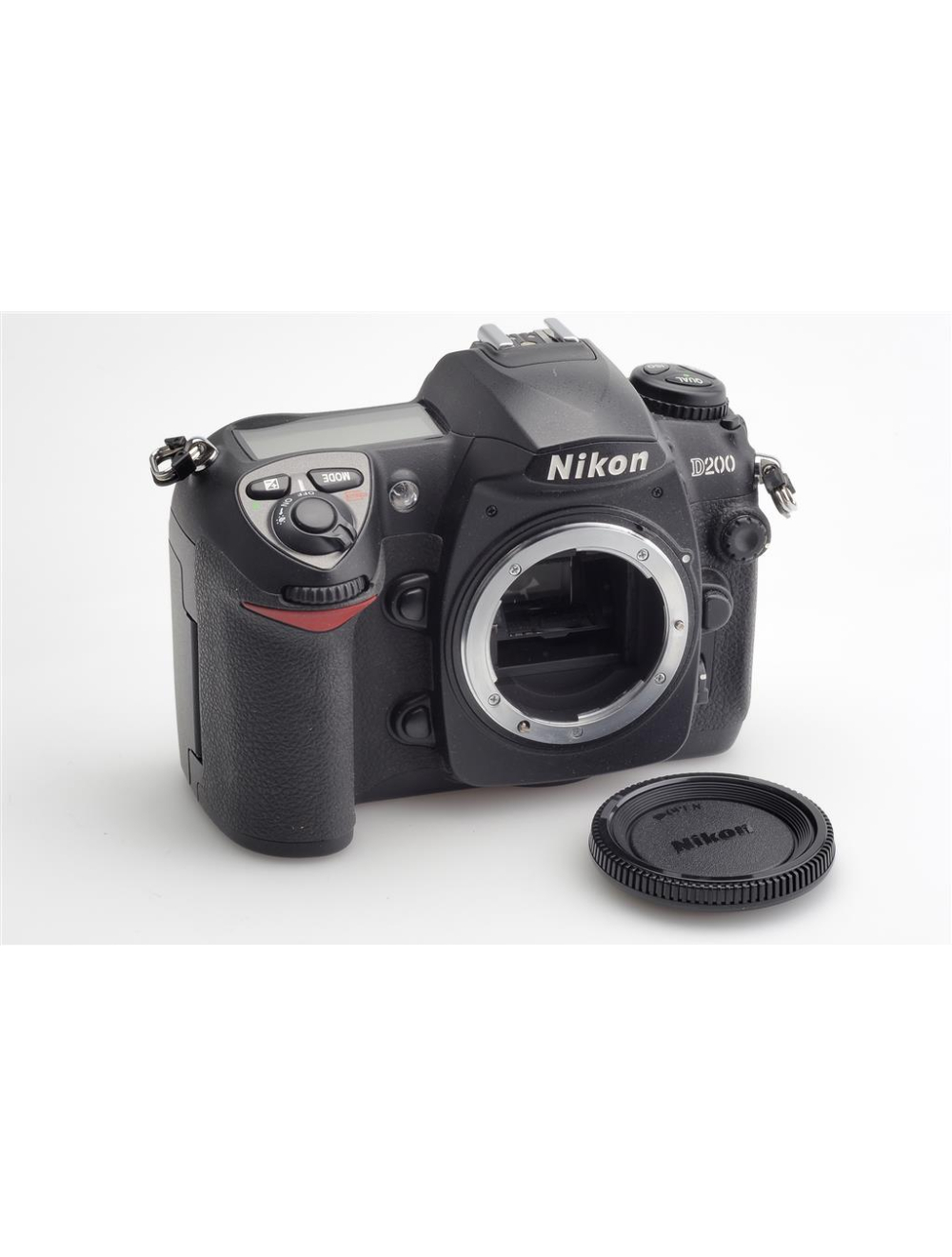 Nikon D200 Body w. Box #4014268 2156 Exposures | JO GEIER