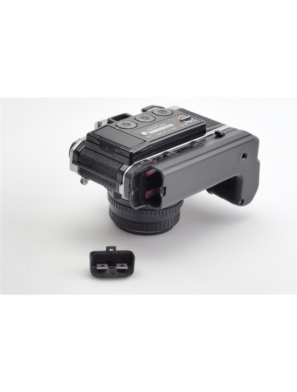 Pentax MX Chrome w. Pentax-M 1.7/50mm & Data Back & Winder | JO GEIER