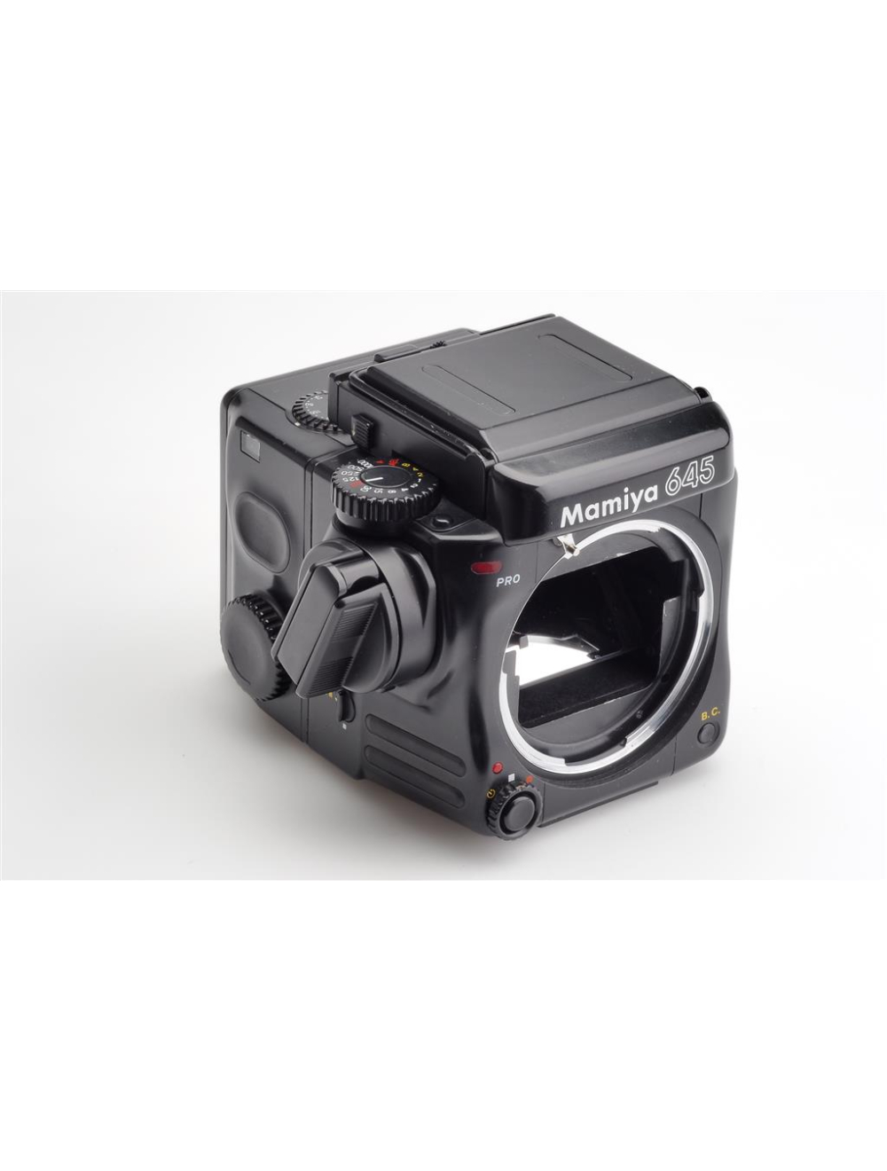 Mamiya 645 Pro w. Magazine & Waist Level Finder | JO GEIER