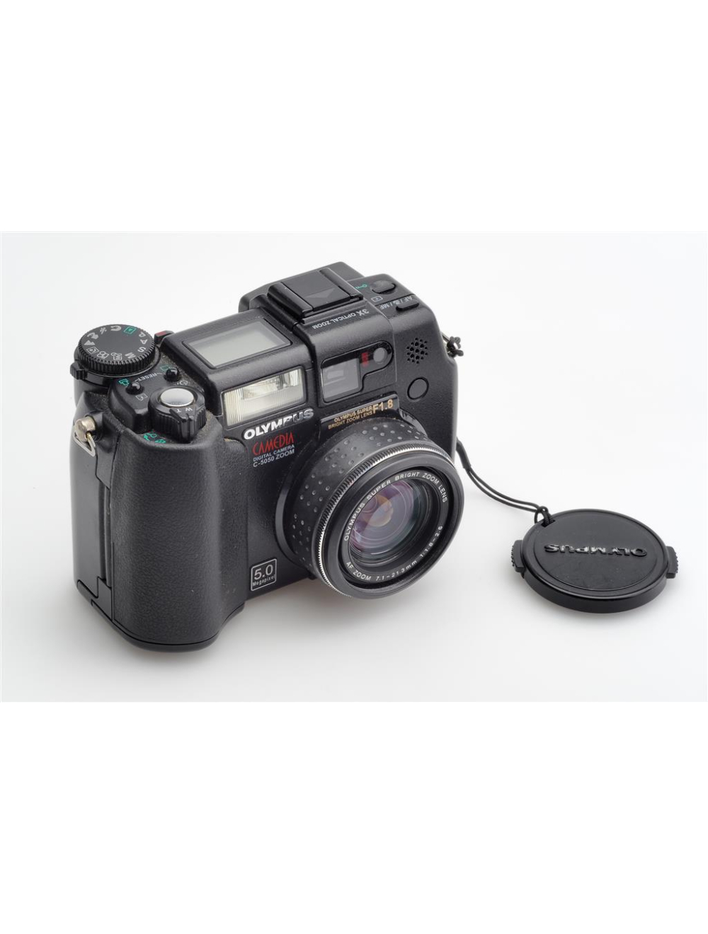 Olympus C-5050 Zoom Digital Camera w. 1.8-2.6/7.1-21.3mm | JO GEIER