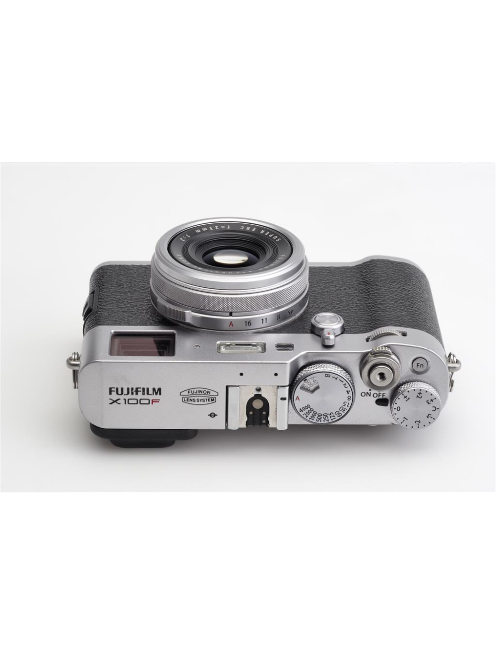 Fuji X100F Silver w. 2/23mm Super EBC & Box 13300 Exposures | JO GEIER