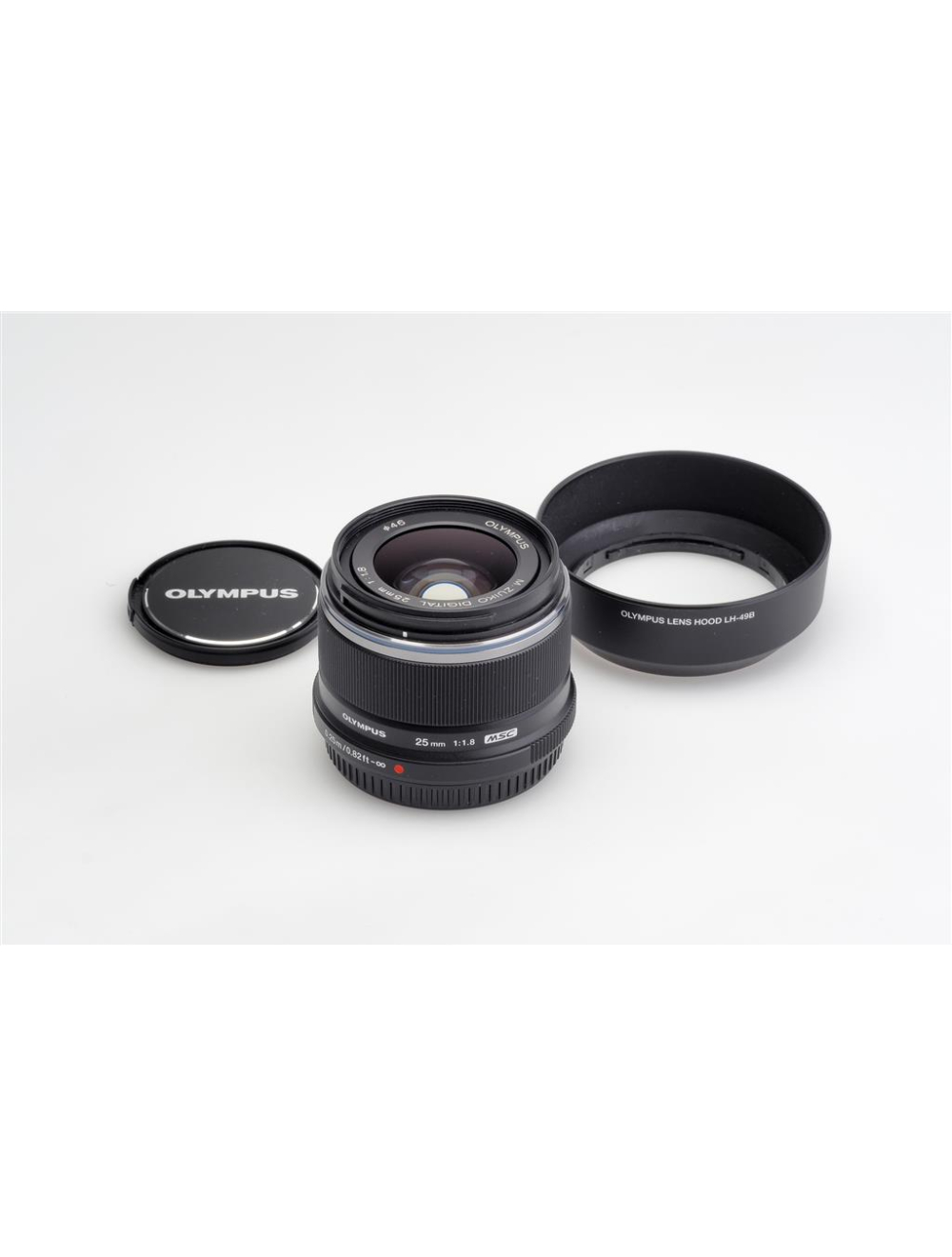 Olympus M.Zuiko Digital 1.8/25mm w. Hood LH-49B | JO GEIER
