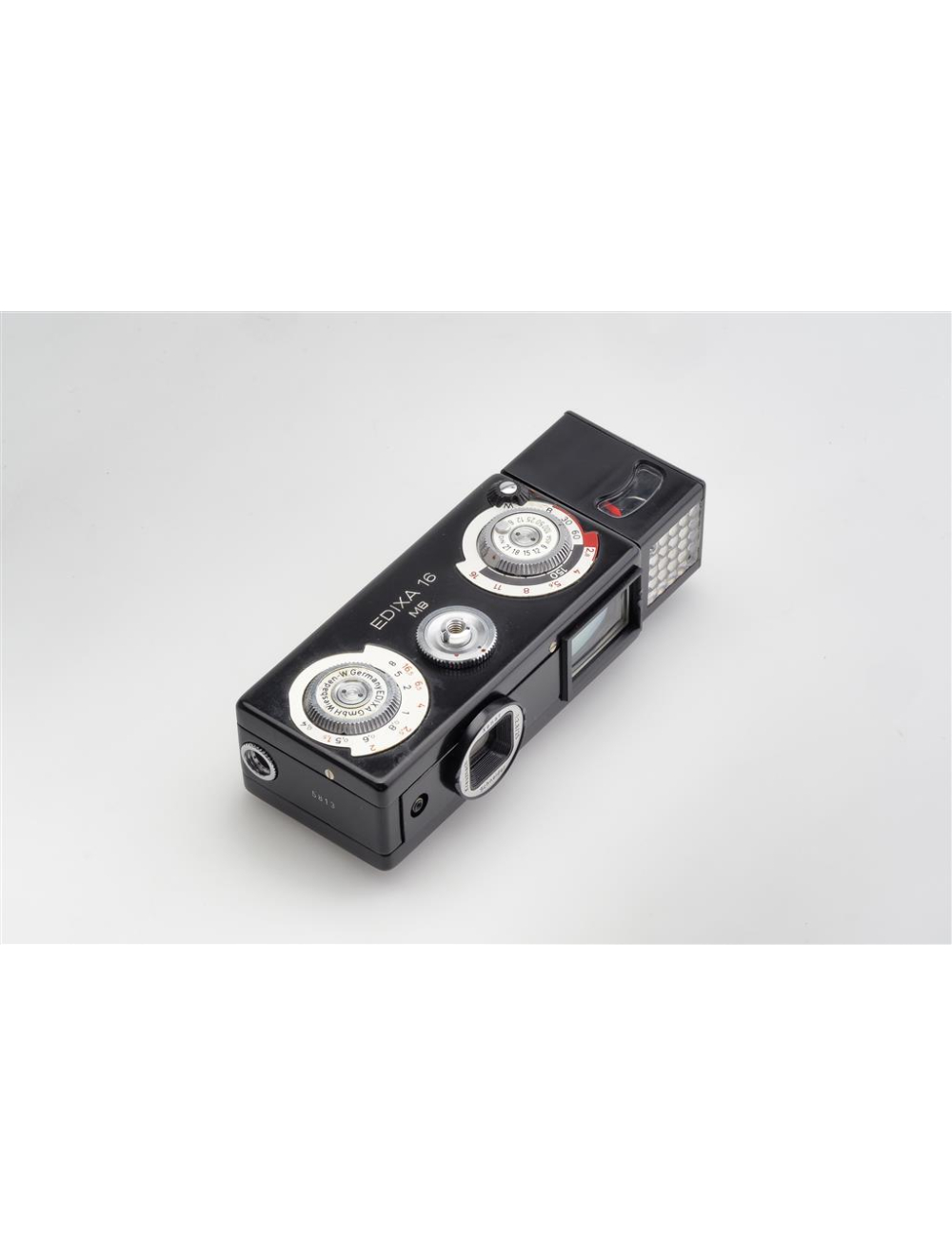 Edixa 16 MB Black #5813 | JO GEIER