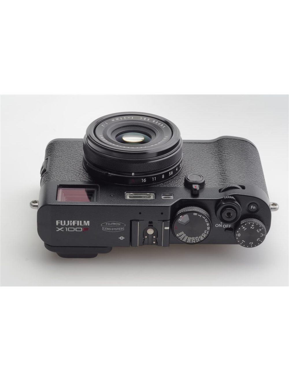 Fuji Fujifilm X100F Black w. 2/23mm Super EBC & 16200 Exp. | JO GEIER