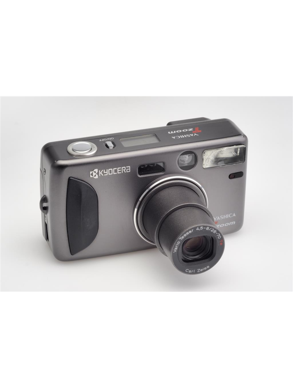 KYOCERA T Zoom Carl Zeiss Vario Tessar 4.5-8/28-70 T* 京セラ