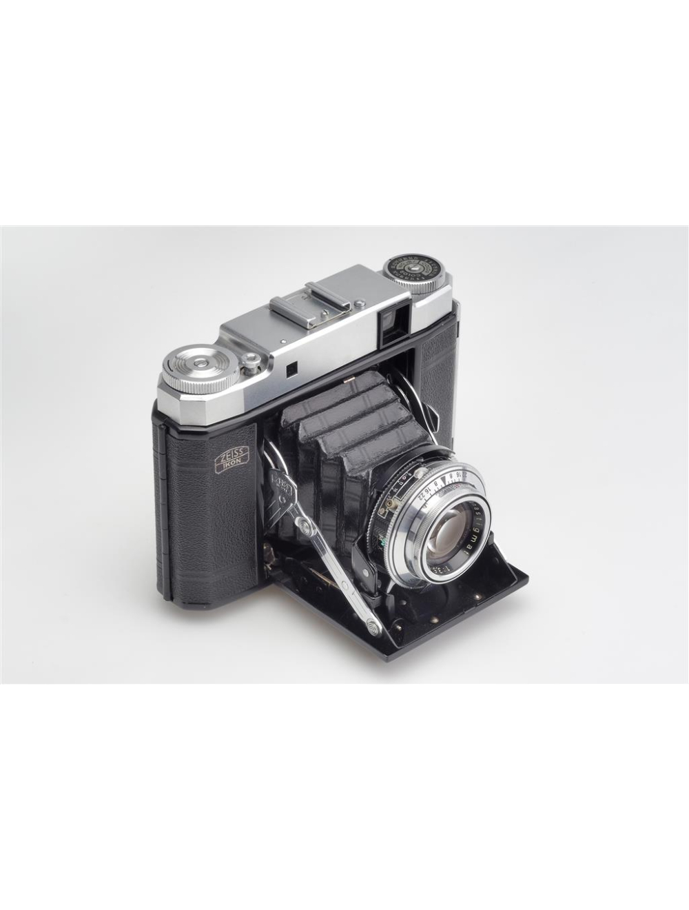 Zeiss Ikon Super Ikonta III 531/16 | JO GEIER