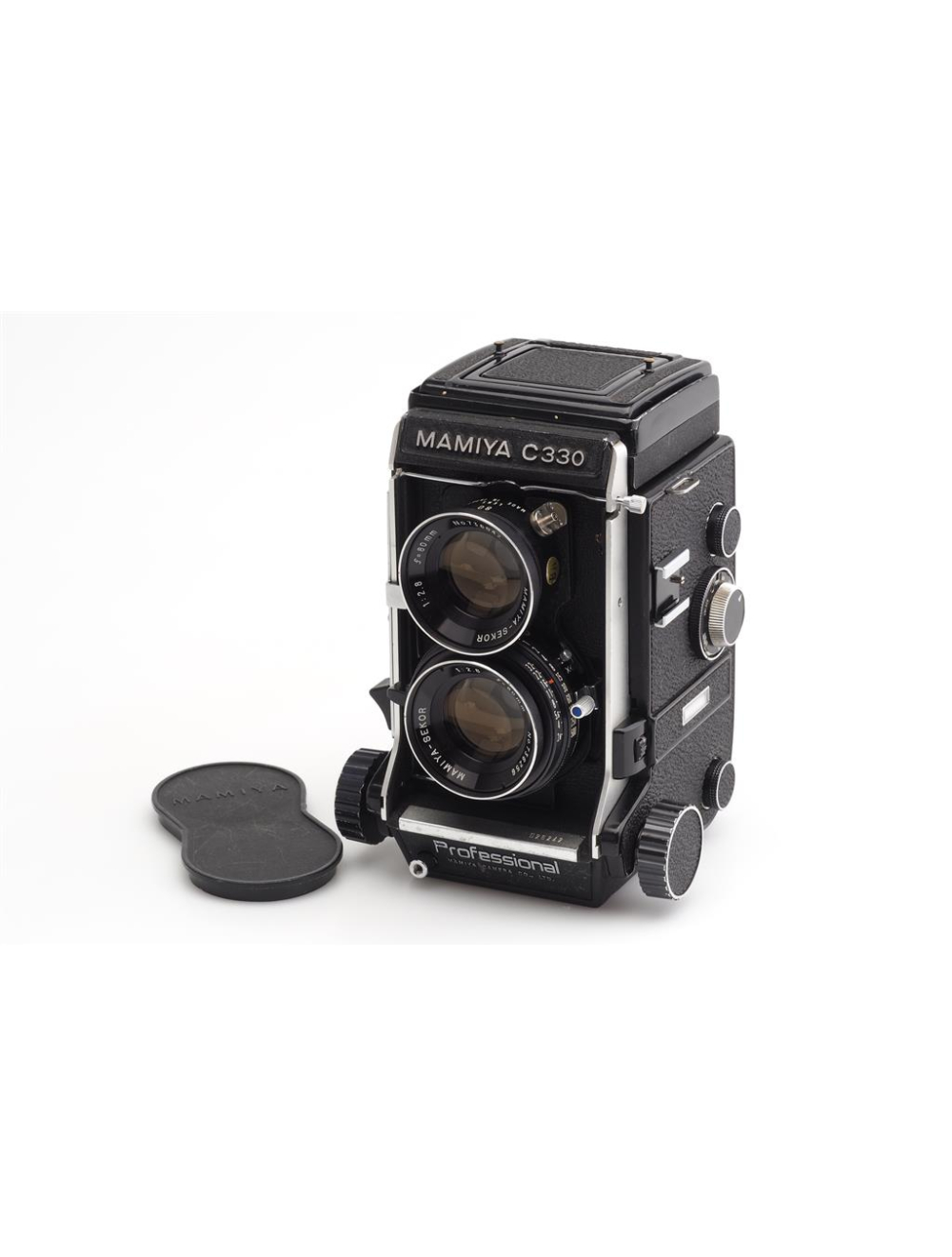 Mamiya C330 Professional w. 2.8/80mm Sekor Blue Dot Lens | JO GEIER