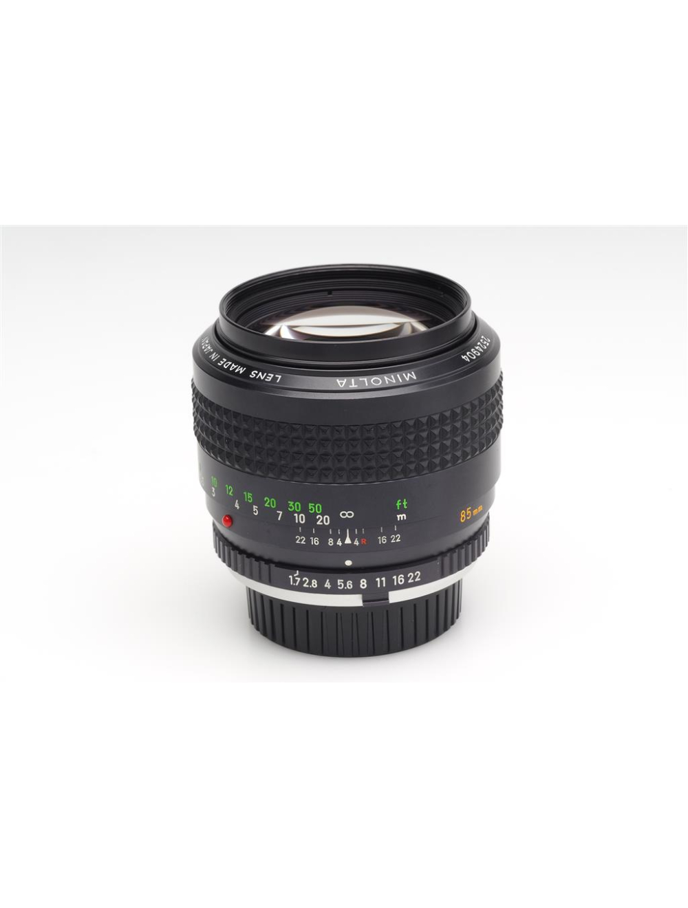 Minolta MC 1.7/85mm Rokkor w. Hood #2524904 | JO GEIER
