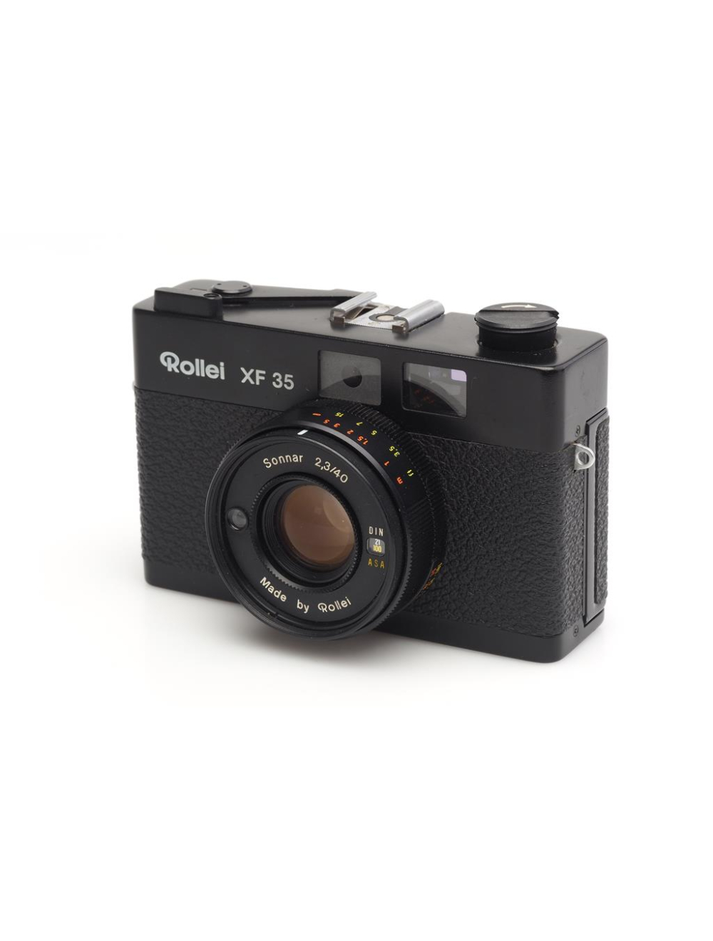 Rollei XF35 Black w. 2.3/40mm Sonnar & Case | JO GEIER