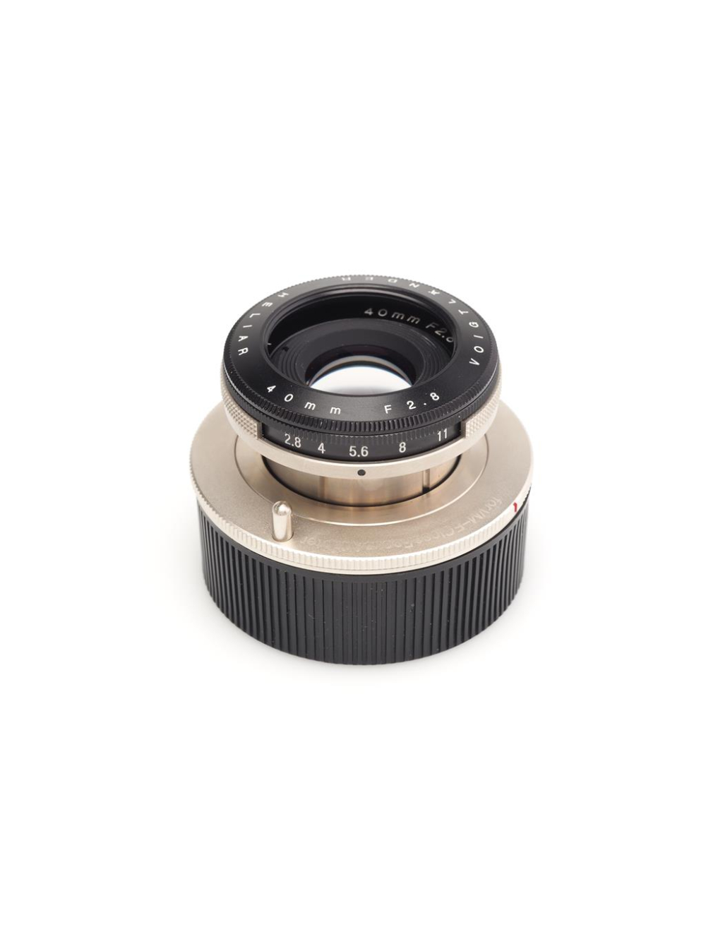 Voigtländer Heliar 2.8/40mm Nickel f. VM-E Close F. Adapter | JO GEIER