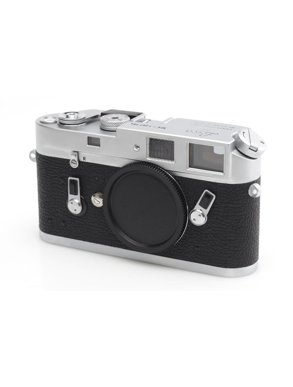 Leitz Leica M4 Chrome w. Case #1267754 | JO GEIER