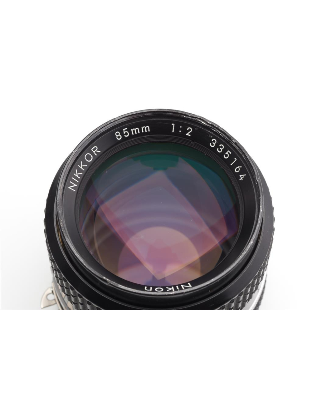 Nikon AI/S 2/85mm Nikkor w. Hood HS-10 #335164 | JO GEIER