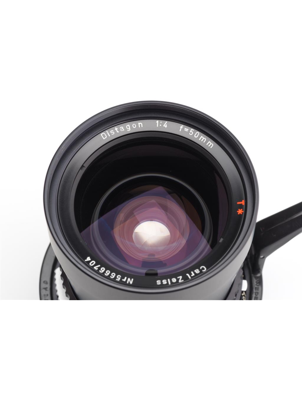 Carl Zeiss f. Hasselblad 500 C Distagon 4/50mm T* | JO GEIER