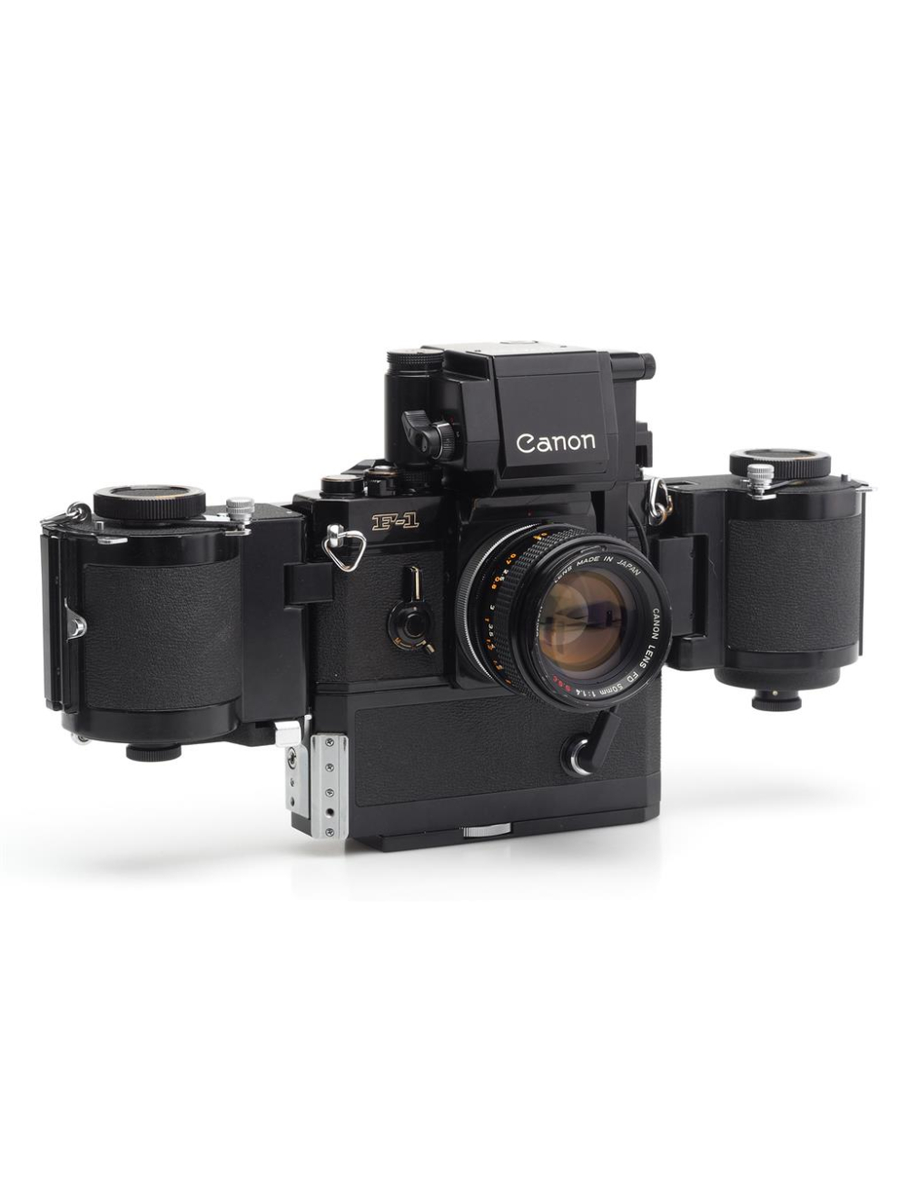 Canon F-1 Black Paint w. Motor Drive MF Set 250 Back | JO GEIER Canon F-1 Black Paint w. Motor Drive MF Set 250 Back | JO GEIER