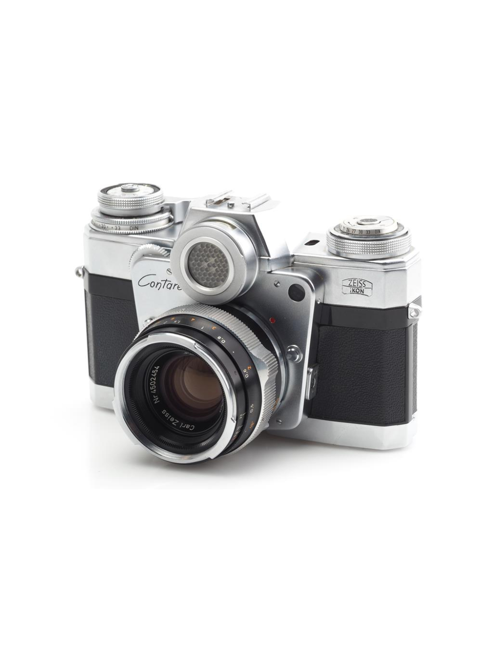 Zeiss Ikon Contarex Bullseye w. 2/50mm Planar | JO GEIER