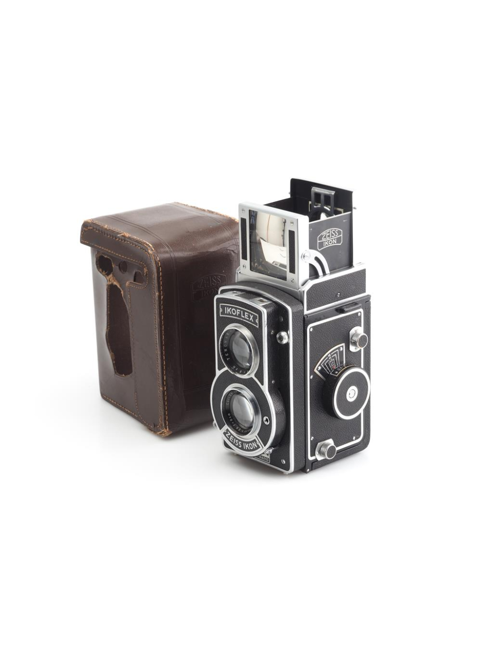 Zeiss Ikon Ikoflex III 853/16 - 6x6 TLR Camera | JO GEIER