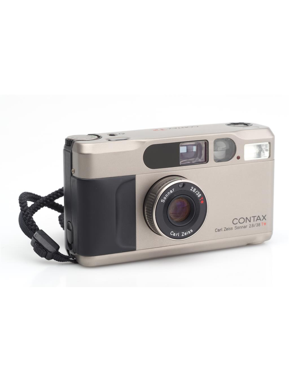 Contax T2 Titan w. Carl Zeiss Sonnar 2.8/38mm T* | JO GEIER