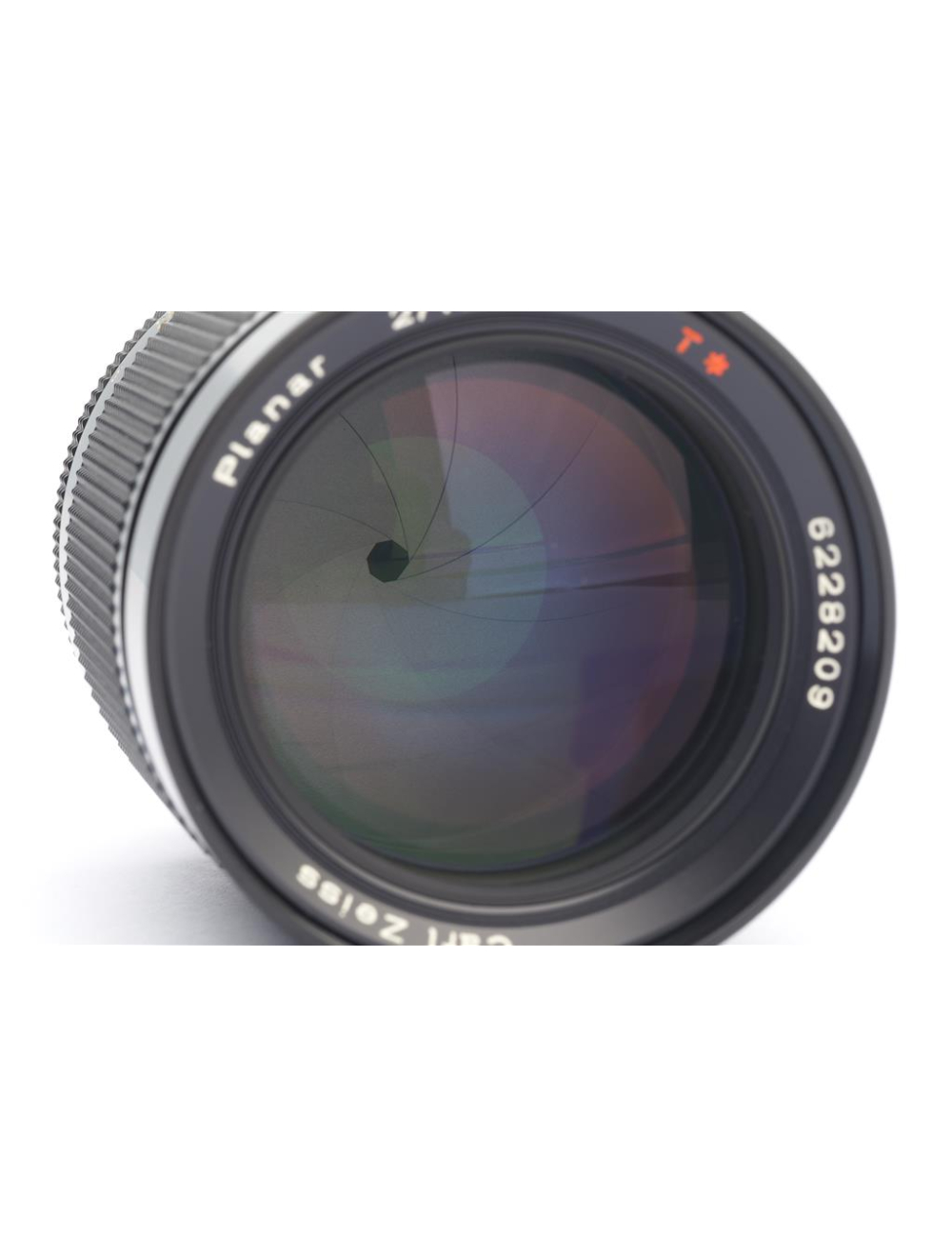 Carl Zeiss f. Contax / Yashica 2/100mm Planar T* #6228209 | JO GEIER