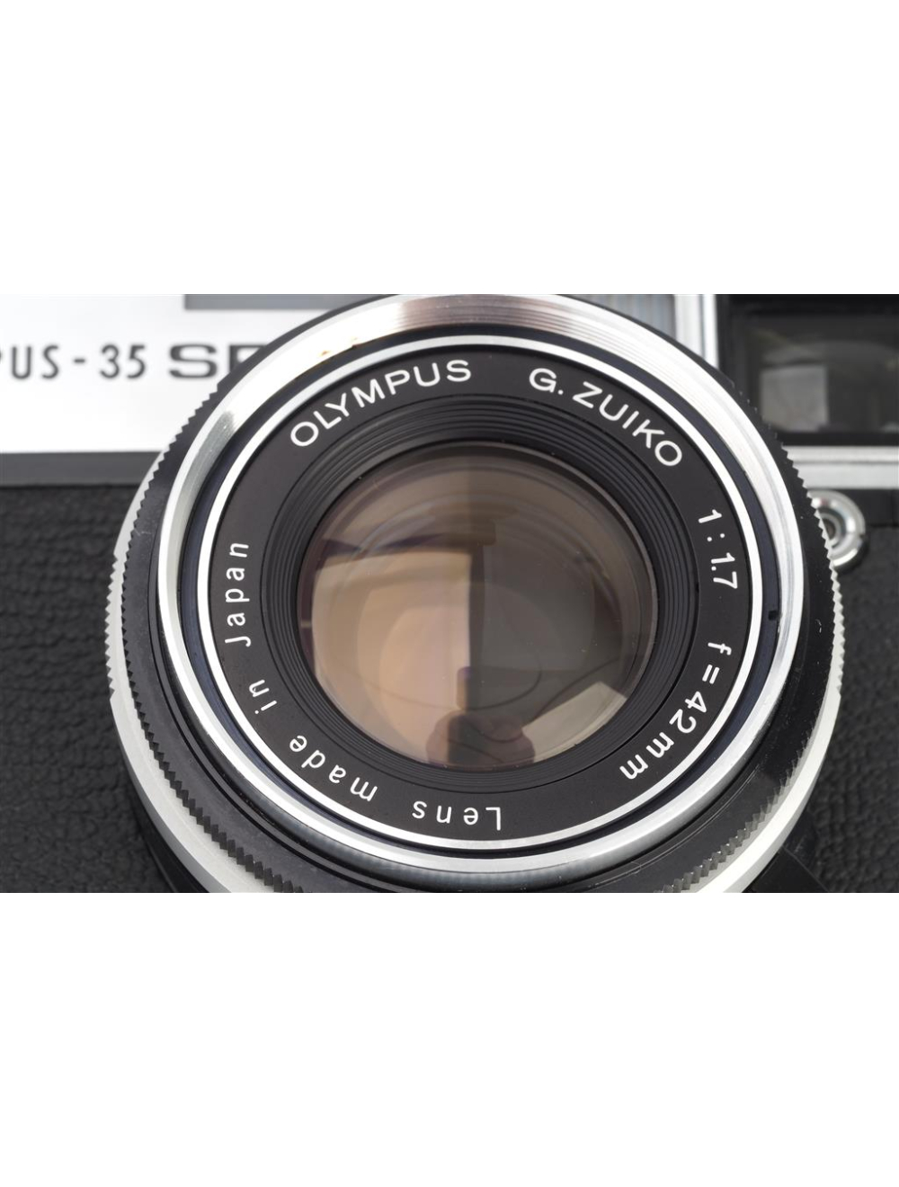 Olympus 35 SP Chrome w. G.Zuiko 1.7/42mm & Case | JO GEIER