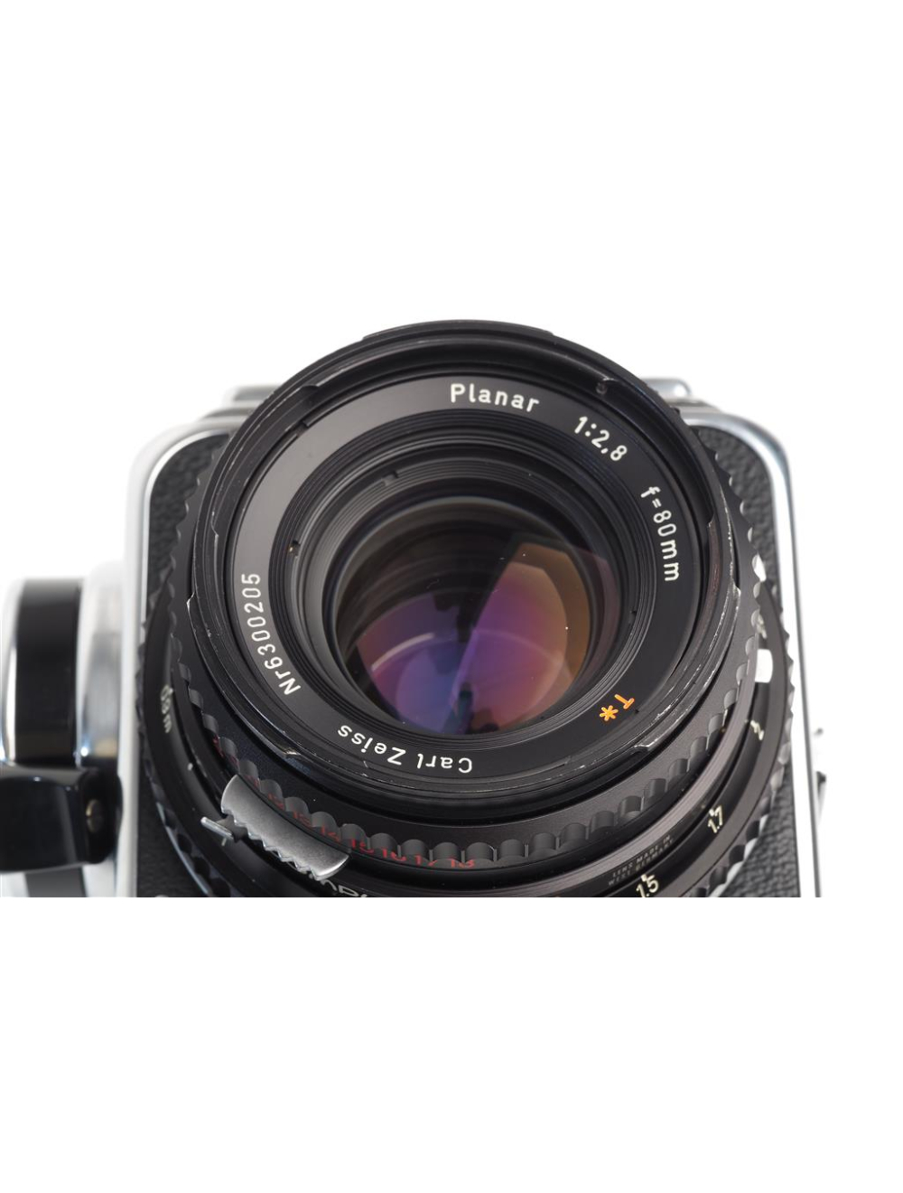 Hasselblad 500 C Chrome w. Planar 2.8/80mm & Mag. 12 | JO GEIER