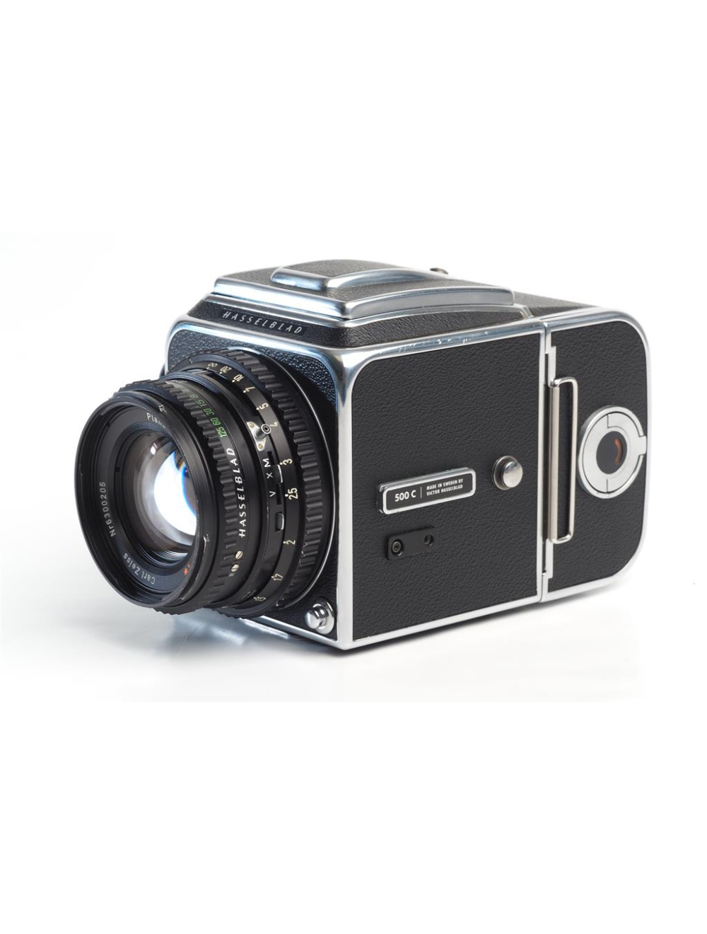 Hasselblad 500 C Chrome w. Planar 2.8/80mm & Mag. 12 | JO GEIER