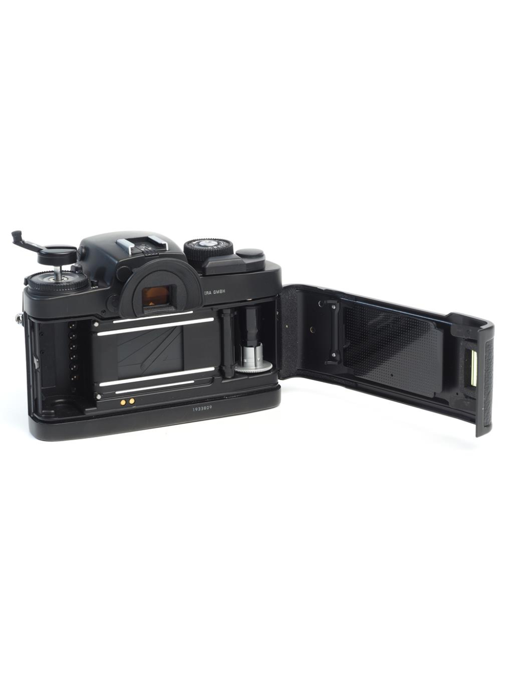 Lot 59 - A Leica R7 SLR Camera