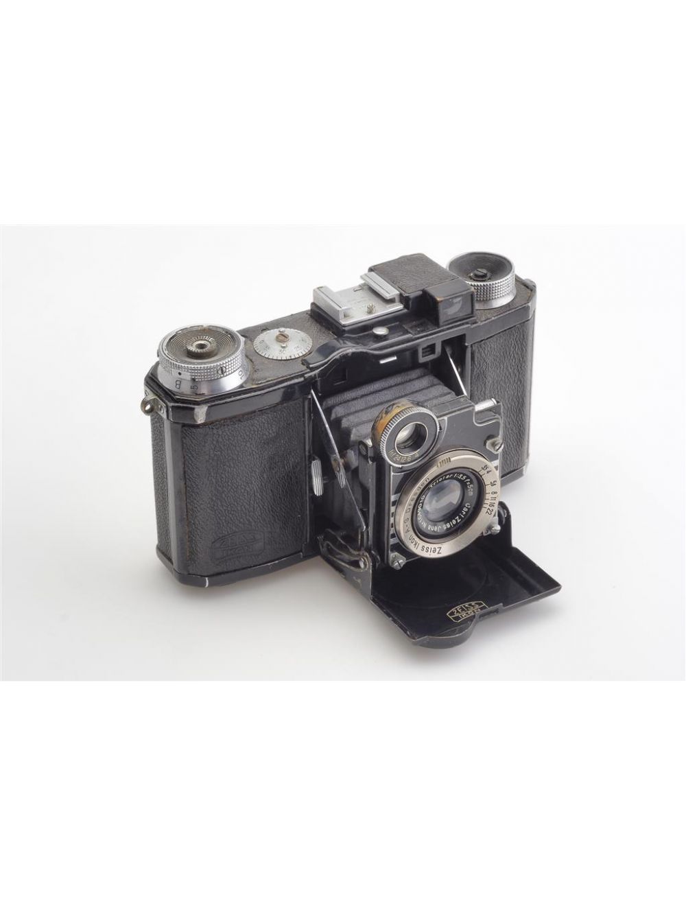 Zeiss Ikon Super Nettel I w. Triotar 3.5/5cm & Case #C.20960 | JO GEIER