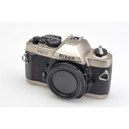 Nikon FM10 Body #2276320 | JO GEIER