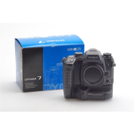 Minolta Dynax 7 w. VC-7 Vertical Control Grip & Box | JO GEIER