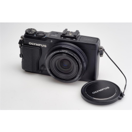 Olympus Stylus XZ-2 Black JO GEIER