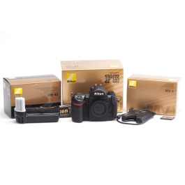 Nikon F6 Body w. MB-40 & MV-1 | JO GEIER