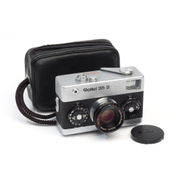 Rollei 35 35S Chrome w. HFT Sonnar 2.8/40mm #2222262 | JO GEIER