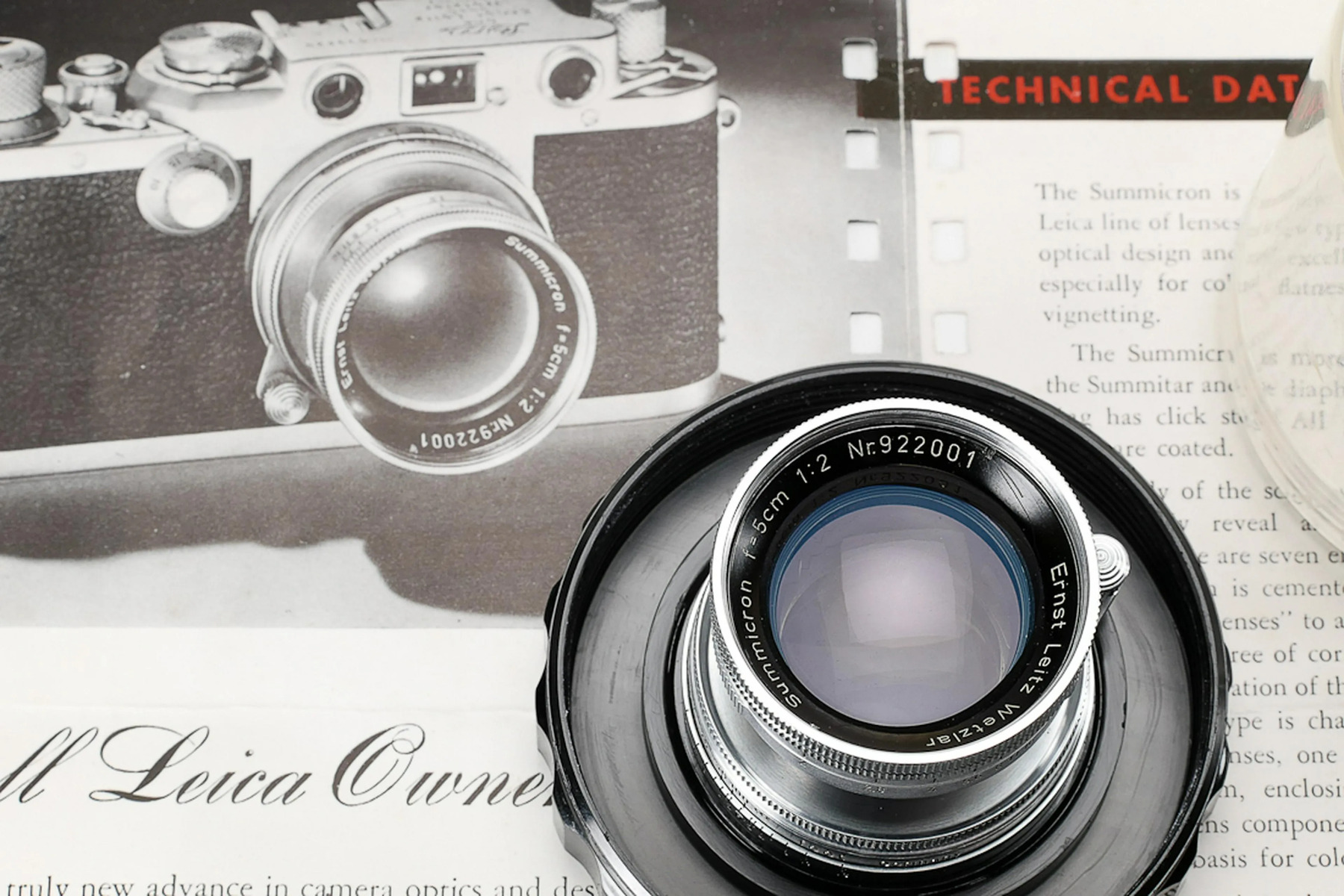 Leitz Summicron 1:2/5 cm No.1 (1952)